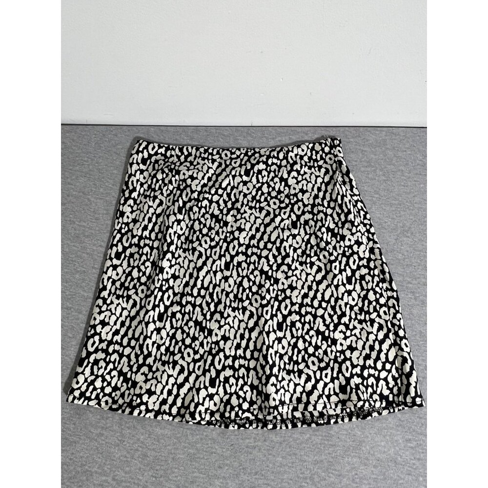 Princess Polly Skirt Womens 8 Black White Kyoto Mini Animal Print Satin Zip New - Picture 2 of 10